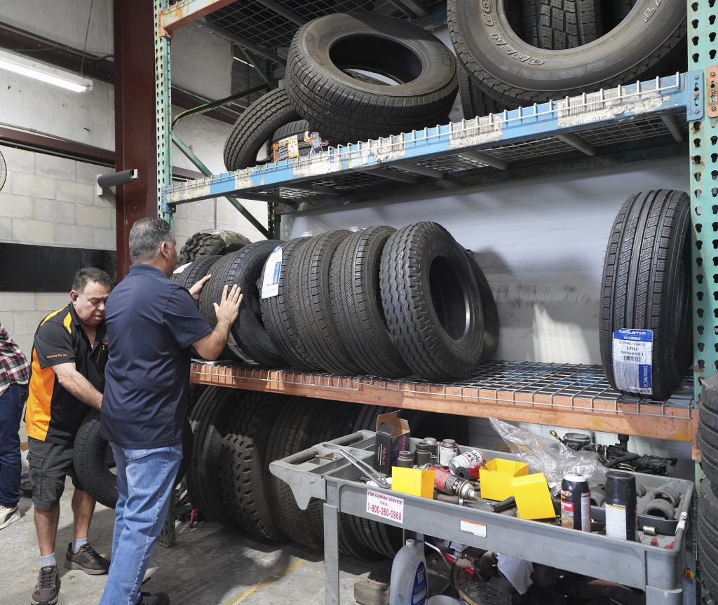 truck tire replacement Orlando FL