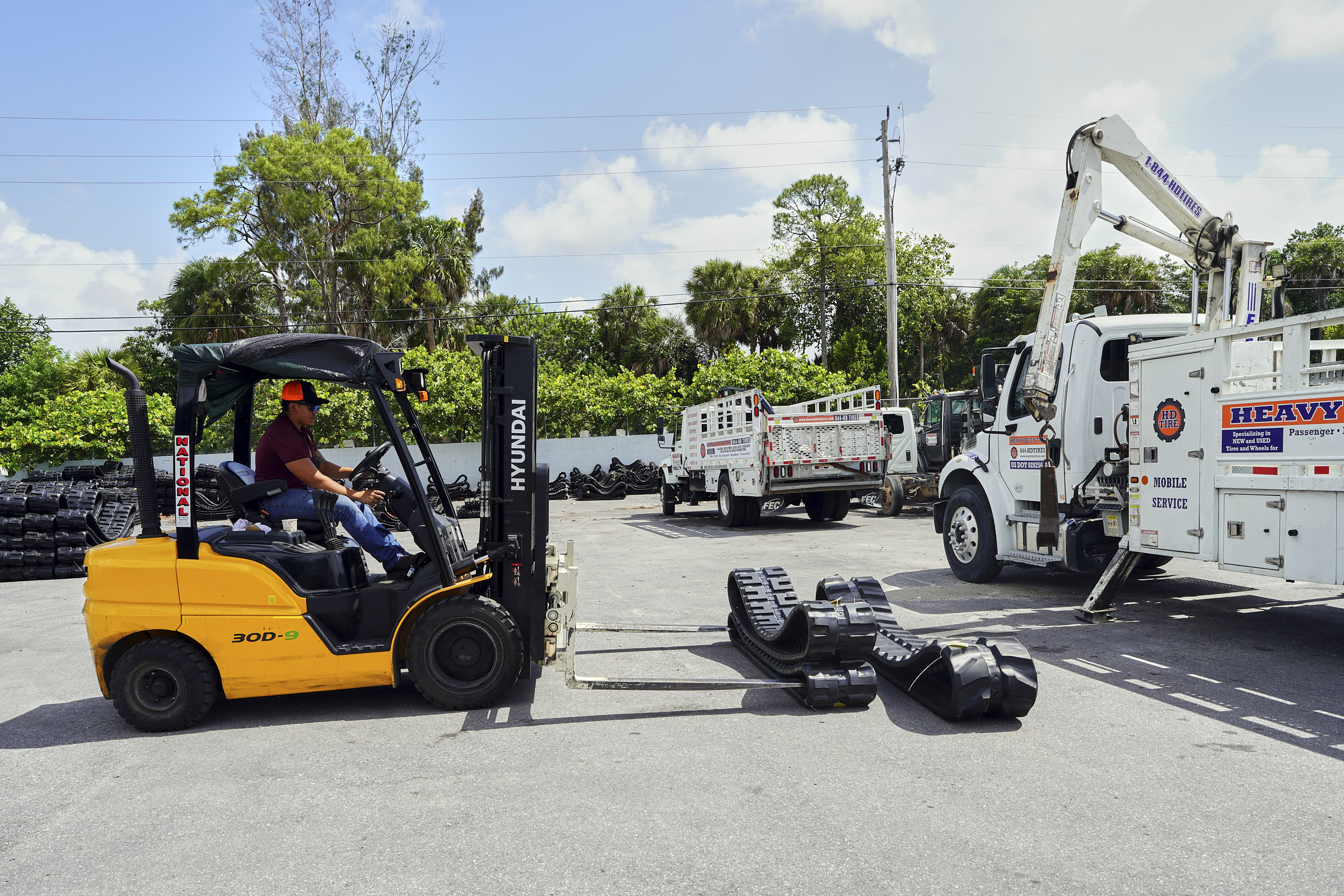 emergency truck tire repair Orlando FL